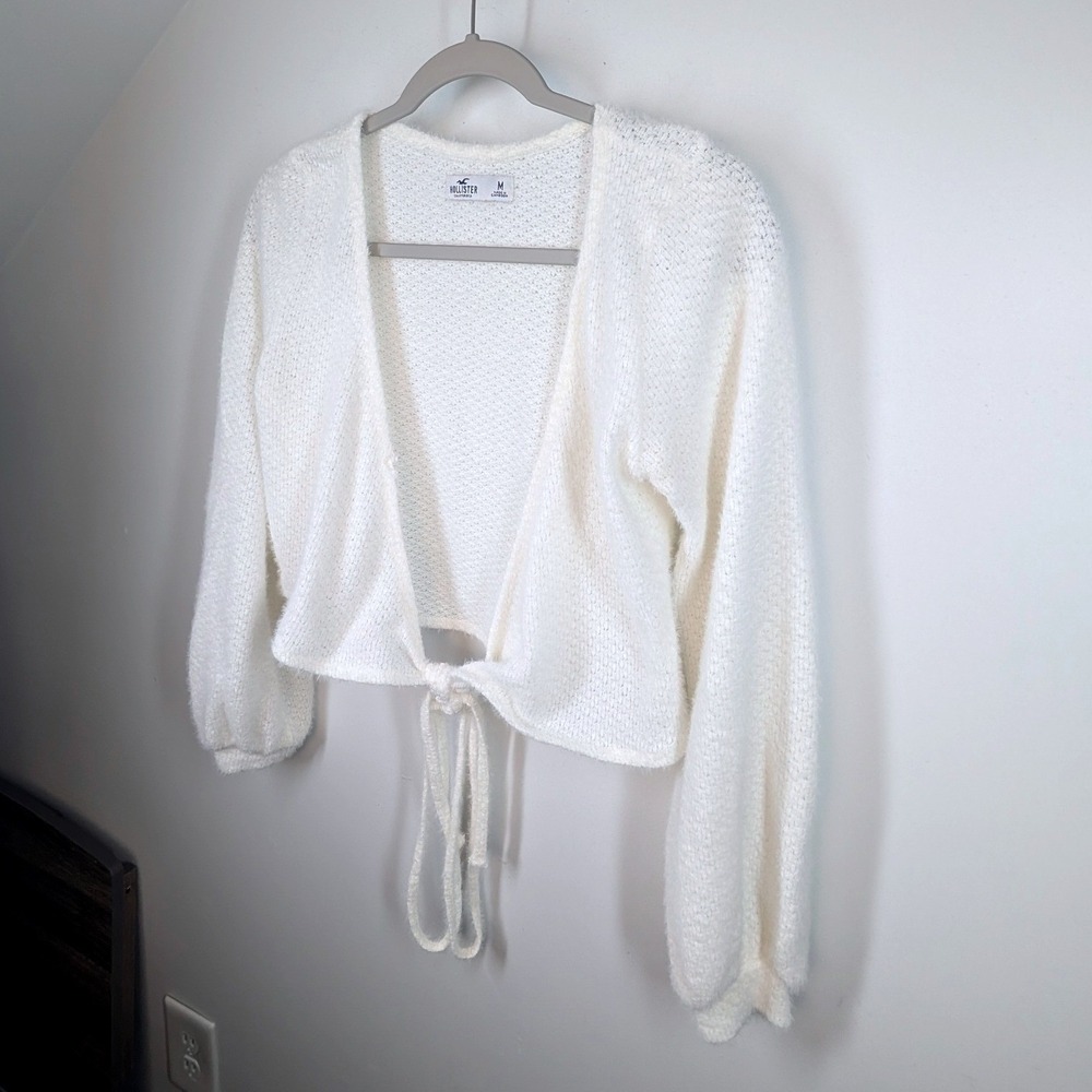 Hollister White Fuzzy Cropped Tie Front Cardigan Balloon Sleeve Sweater Womens M - Picture 3 of 7